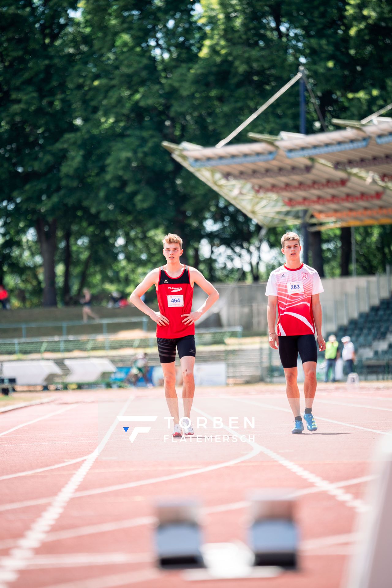 Torben Lillie (VfL Lingen) und Coord Goeken (MTV Aurich) am 02.07.2022 waehrend den NLV+BLV Leichtathletik-Landesmeisterschaften im Jahnstadion in Goettingen (Tag 1)